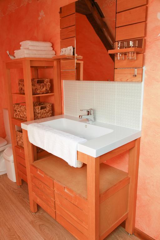 Chambres Du Marais Tilques Exterior photo